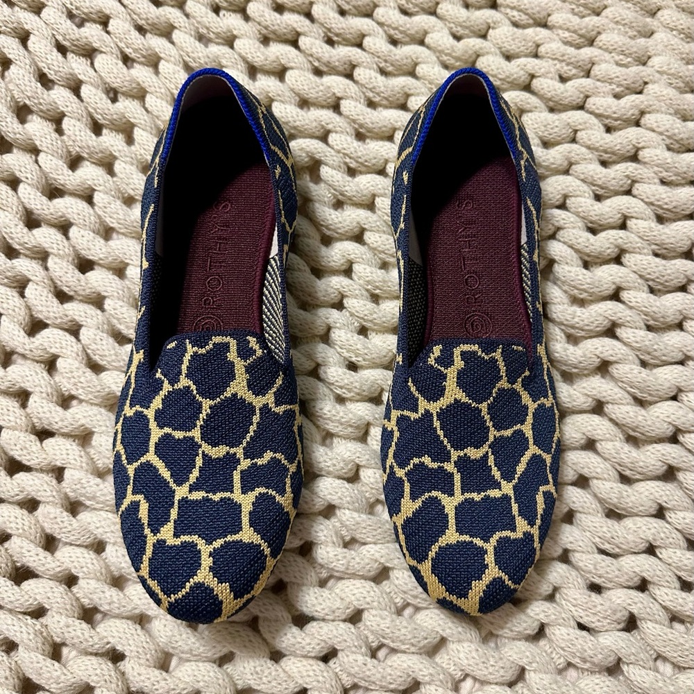 Rothy’s Navy Giraffe Loafer Sz 10 NWOB